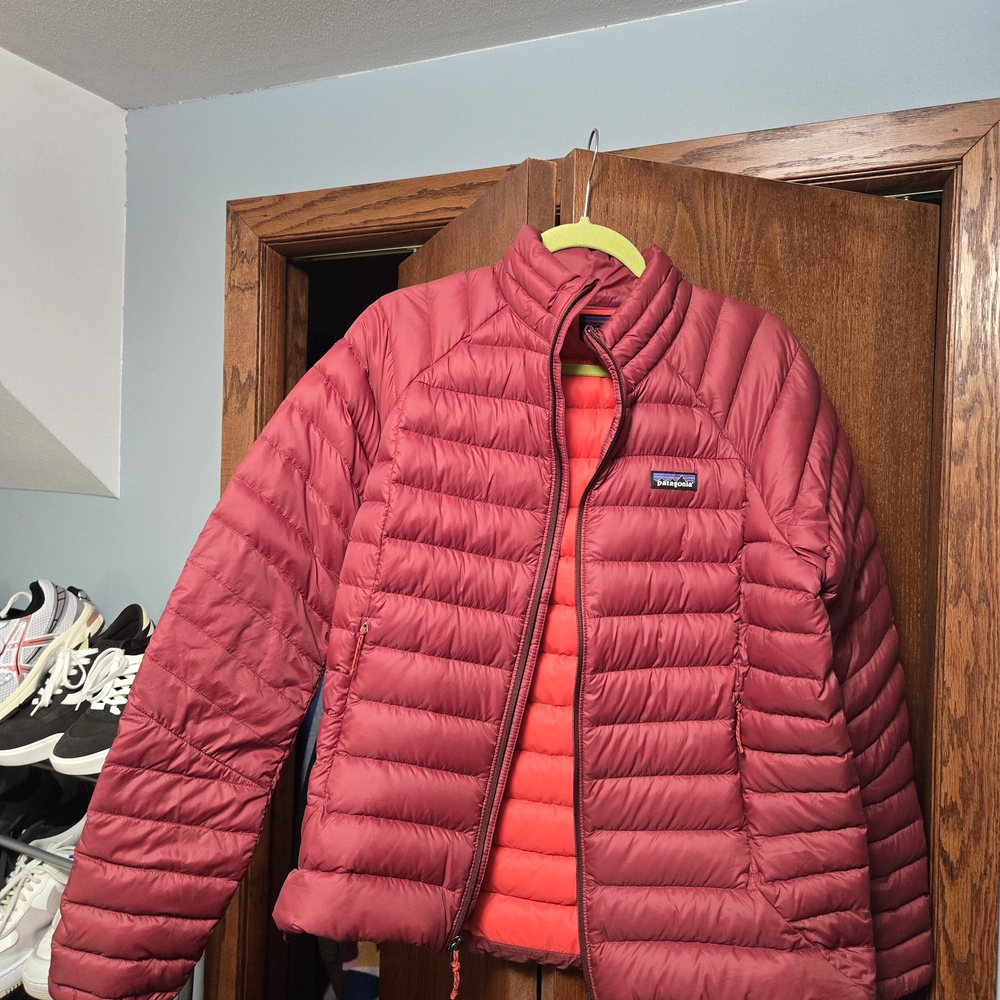 Patagonia Women's Down Sweater - Picture 2 of 5